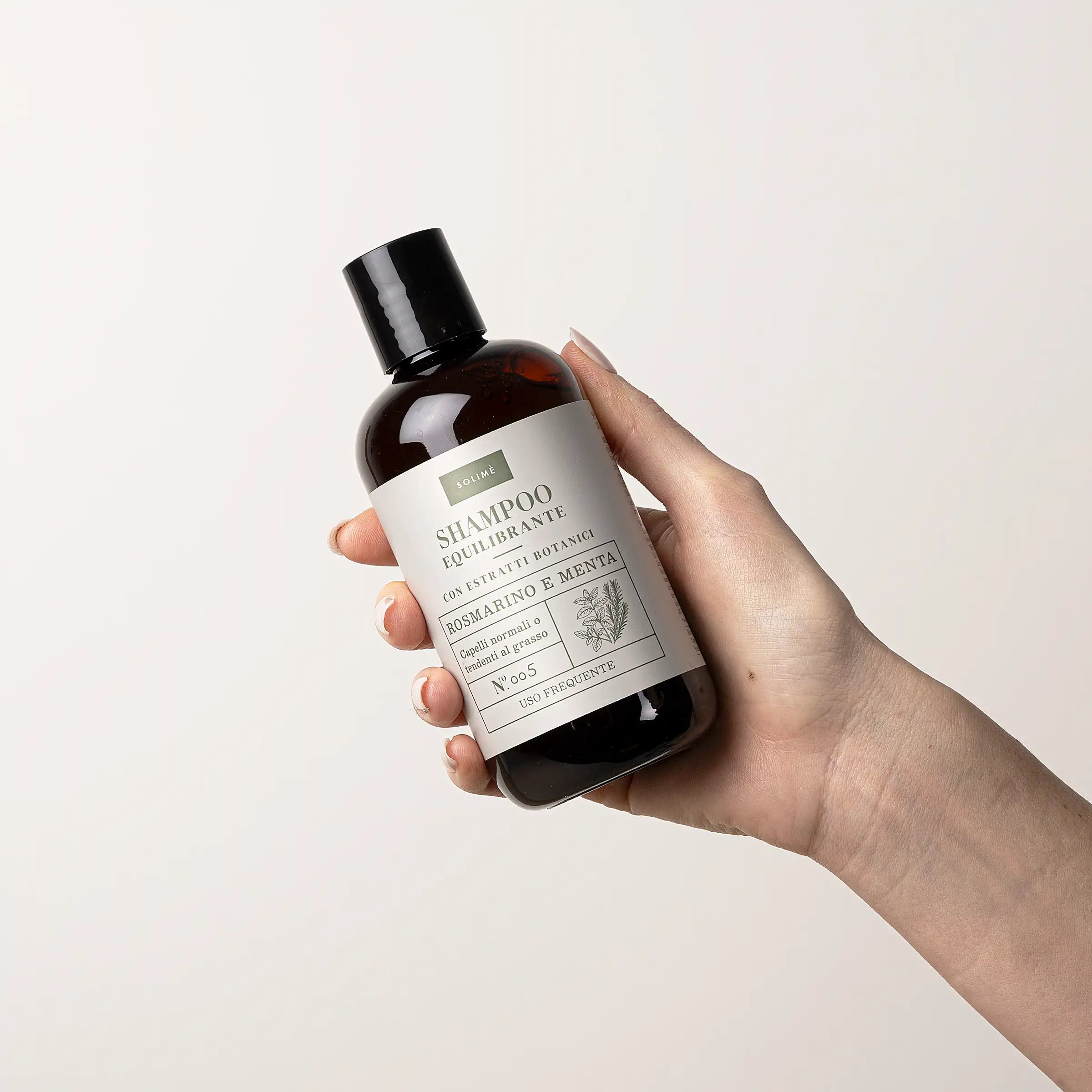 Shampoo equilibrante Rosmarino e Menta con estratti naturali – Solimè